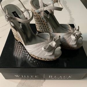 White House Black Market Sophie Grey wedge Sandle